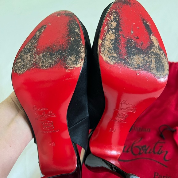 Christian Louboutin black heels - Picture 5 of 10